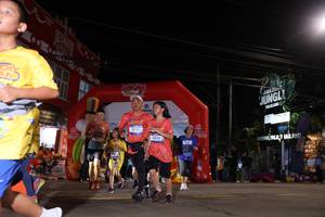 BIB: 3723, 3222
                            <button type="button" onclick="openModal(26265215)" class="btn btn-primary btn-sm float-right btn-popup" data-toggle="modal" data-target=".modal-high-quality">
                        <i class="fas fa-shopping-cart"></i> Add to Cart
                    </button>
                                            <button type="button" onclick="isThisMe(26265215, true)" class="btn btn-success btn-sm float-right btn-popup btn-isme hidden" data-toggle="tooltip" data-placement="bottom" title="นี่คือรูปของคุณใช่ไหม คลิกที่นี่เพื่อเอาเข้าอัลบั้ม">
                        <i class="fas fa-plus"></i> Add to album
                    </button>
                    <button type="button" onclick="isThisMe(26265215, false)" class="btn btn-warning btn-sm float-right btn-popup btn-isnotme hidden">
                        <i class="fas fa-ban"></i> Remove from album
                    </button>